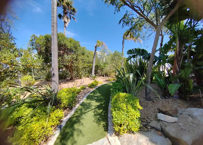 Villa Surga, A Luxurious And Exclusive Romantic In The Algarve Budens