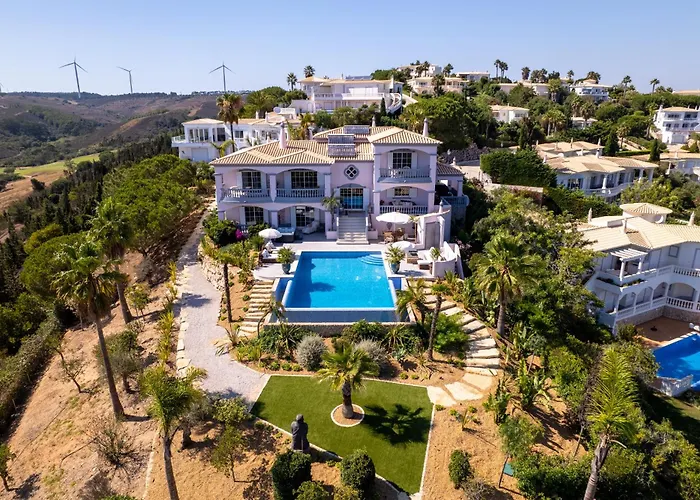 Surga, A Luxurious And Exclusive Romantic In The Algarve Budens