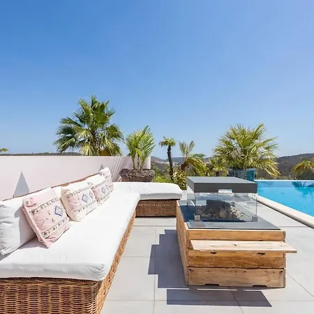 Villa Luxurious & Famous Of Dutch Tv Show