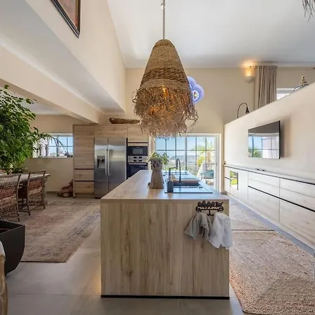 Villa Luxurious & Famous Of Dutch Tv Show *
