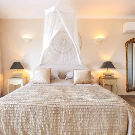 Luxurious & Famous Of Dutch Tv Show *