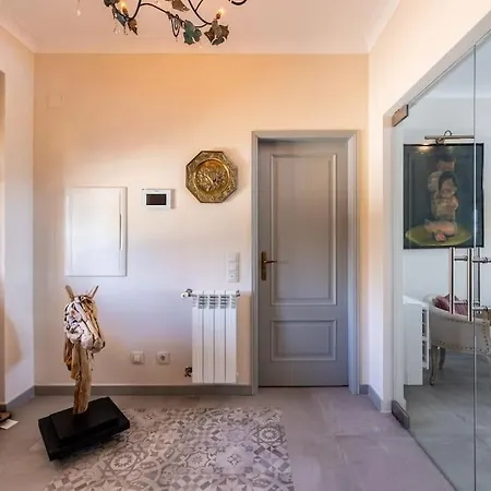 Villa Luxurious & Famous Of Dutch Tv Show *