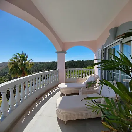 Surga, A Luxurious And Exclusive Romantic In The Algarve Villa *