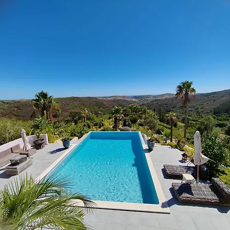 Surga, A Luxurious And Exclusive Romantic In The Algarve Budens