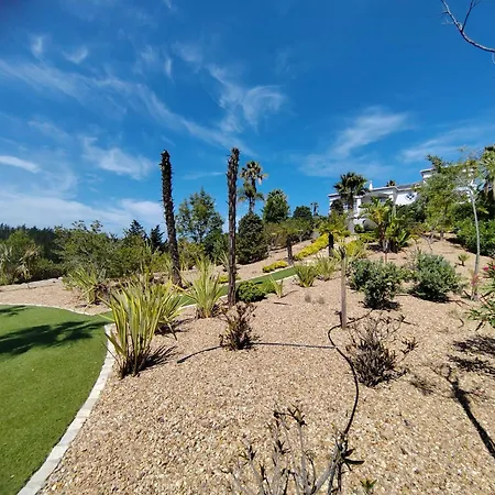 Surga, A Luxurious And Exclusive Romantic In The Algarve Budens