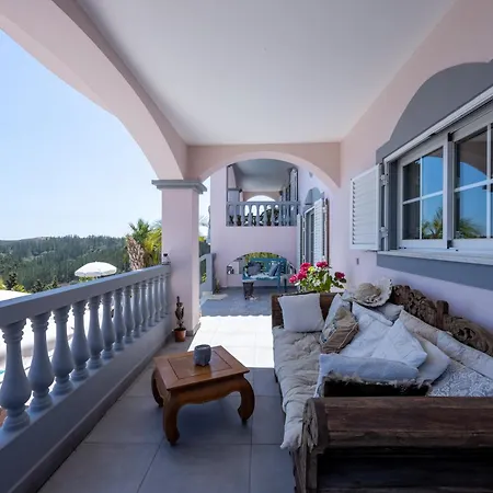 Surga, A Luxurious And Exclusive Romantic In The Algarve Budens