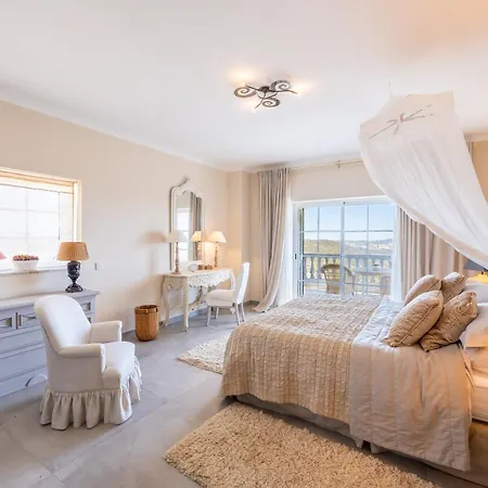 Surga, A Luxurious And Exclusive Romantic In The Algarve Vila Budens