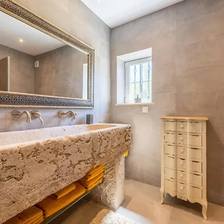 Surga, A Luxurious And Exclusive Romantic In The Algarve Vila