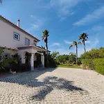 Surga, A Luxurious And Exclusive Romantic In The Algarve *